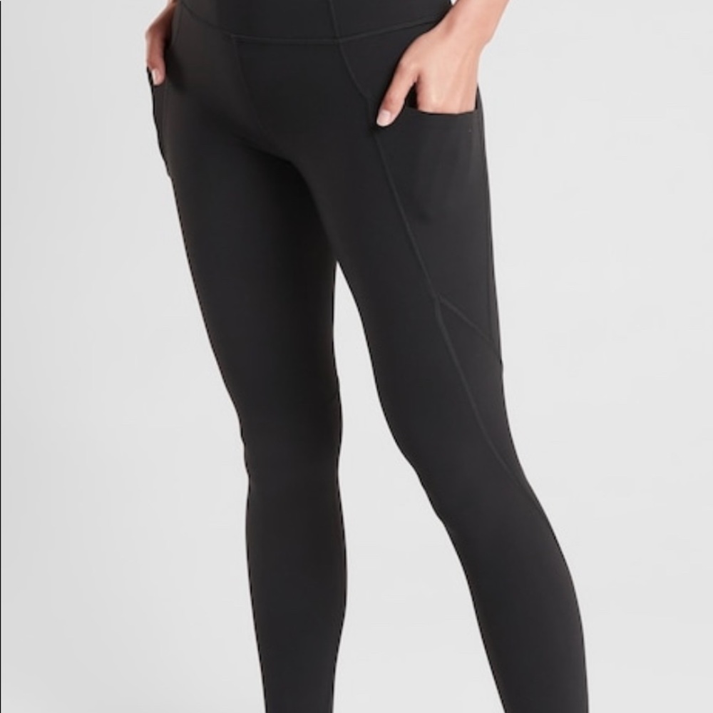 Lululemon high rise align with pockets